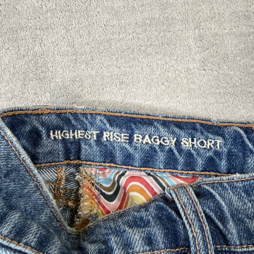 American Eagle Shorts Womens 6 Blue Baggy Distressed Rainbow Embroidered Denim - Picture 6 of 12